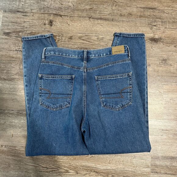 American Eagle Womens Mom Jeans Denim Size 6 Medium Wash High Rise Waist - Picture 1 of 5